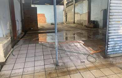 Imagem 9: ALUGO GALPÕES PROX A AV. BRASIL, L. VERMELHA E PONTE