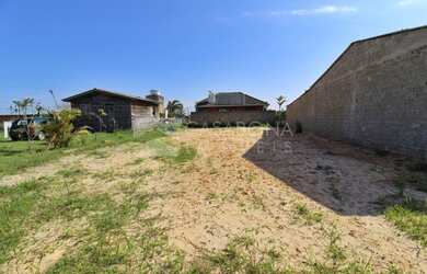 Imagem: O terreno possui 250m² de Área e está localizado em Arroio