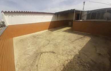 Imagem: O apartamento na cobertura possui 2 Dormitórios, 1 Banheiro