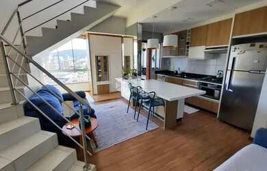 Imagem: O apartamento possui 2 Dormitórios, 2 Banheiros, 2 Vagas na