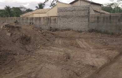 Imagem: O terreno possui 900-0m² de Área e está localizado em Jardim