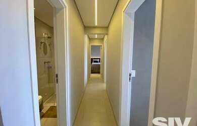 Imagem: O apartamento possui 4 Dormitórios, 1 Banheiro, 3 Vagas na