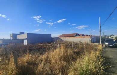 Imagem 3: Lotes Fruta do Conde. 211m² de Área