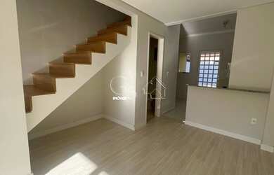 Imagem: A casa em condomínio possui 2 Dormitórios, 2 Banheiros, 2