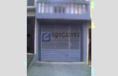 Imagem: A casa possui 2 Dormitórios, 1 Banheiro, 1 Vaga na garagem