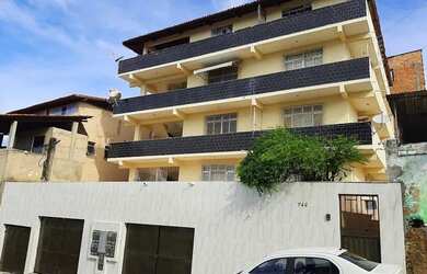 Imagem: O quarto possui Imóvel mobiliado e está localizado em Federação