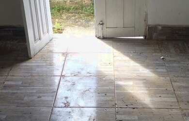 Imagem: A casa possui 1 Dormitório, 1 Banheiro e está localizado