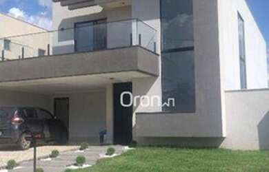 Imagem: A casa em condomínio possui 3 Dormitórios, 4 Banheiros, 2