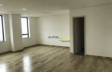 Imagem: O depósito possui 1 Vaga na garagem, 49m² de Área e está