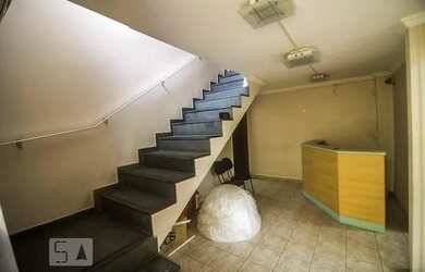 Imagem: A casa à venda possui 4 Dormitórios, 4 Banheiros, 5 Vagas