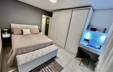 Imagem: A casa possui 2 Dormitórios, 1 Banheiro, 1 Vaga na garagem