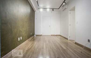 Imagem: O studio possui 1 Dormitório, 1 Banheiro, 1 Vaga na garagem