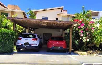 Imagem: A casa em condomínio possui 4 Dormitórios, 5 Banheiros, 4