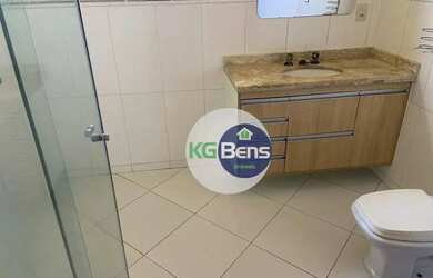 Imagem 13: Casa com 3 suítes, 250 m², a venda por R$ 950.000 ou locação por R$...