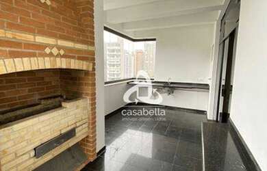 Imagem: O apartamento possui 4 Dormitórios, 5 Banheiros, 4 Vagas na