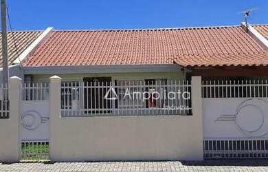 Imagem: A casa em condomínio possui 2 Dormitórios, 1 Banheiro, 2 Vagas