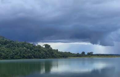 Imagem 1: Rancho Lago Corumba III. Churrasqueira, Vista para o lagoe300m² de Área