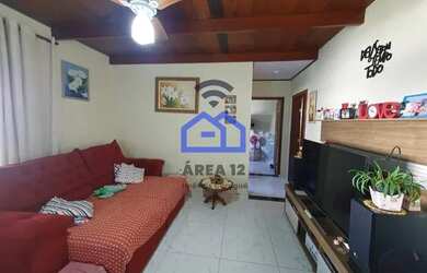 Imagem: A casa possui 2 Dormitórios, 1 Banheiro, 5 Vagas na garagem