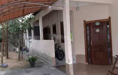 Imagem: A casa possui 2 Dormitórios, 2 Banheiros, 5 Vagas na garagem