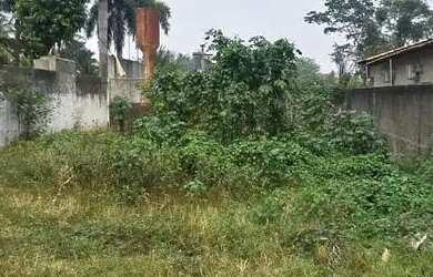 Imagem: O terreno possui 350m² de Área e está localizado em Santa