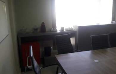 Imagem: O depósito possui 1 Vaga na garagem, 41m² de Área e está