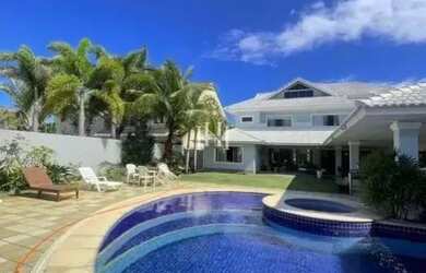 Imagem: A casa em condomínio possui 5 Dormitórios, 5 Banheiros, 5