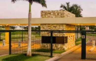 Imagem: O terreno possui 698m² de Área e está localizado em Quinta