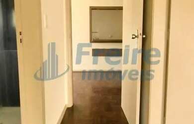 Imagem 6: Apartamento no bairro Menino Deus, 2 dorm. e 1 garagem