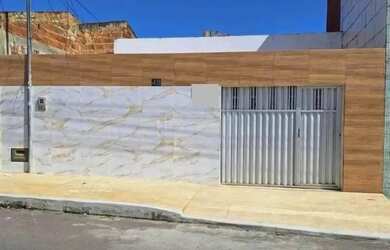 Imagem 1: Casa no Filipinho. Varanda, 150m² de Área, 1 Vaga na garageme2 Dormitórios