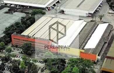 Imagem: O depósito possui 5 Vagas na garagem e 1720m² de Área e está