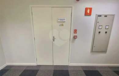 Imagem 12: Salas com 10 quartos à venda ou para locação em Butantã - SP