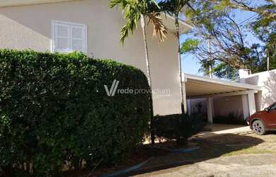 Imagem: A casa em condomínio possui 3 Dormitórios, 4 Banheiros, 4