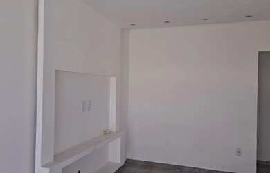 Imagem 2: F1156 Casa linear com 2 Quartos 1 suíte em Arsenal