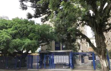 Imagem: O apartamento possui 2 Dormitórios, 1 Banheiro, 2 Vagas na