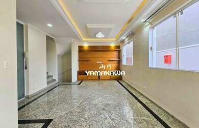 Imagem: A casa possui 3 Dormitórios, 1 Banheiro, 2 Vagas na garagem