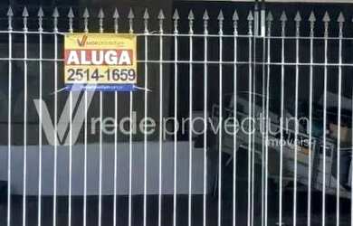 Imagem: A casa possui 3 Dormitórios, 3 Banheiros, 3 Vagas na garagem