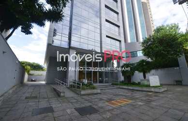 Imagem: O depósito possui 5 Vagas na garagem, 2.703m² de Área e