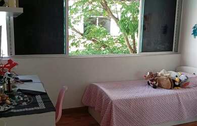 Imagem: O quarto possui 1 Dormitório, Acomodam 3 pessoas, Guarda roupa