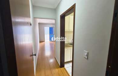 Imagem: O apartamento possui 2 Dormitórios, 2 Banheiros, 2 Vagas na