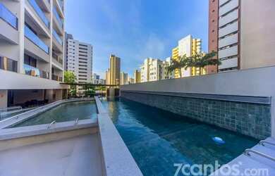 Imagem: O apartamento possui 1 Dormitório, 1 Banheiro, 1 Vaga na garagem