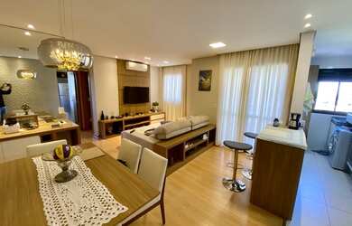 Imagem: O apartamento possui 2 Dormitórios, 2 Banheiros, 2 Vagas na