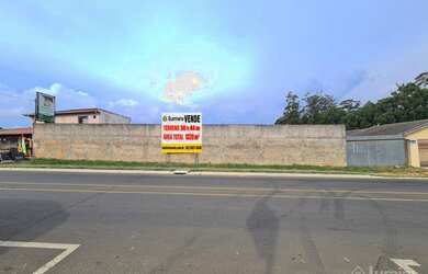 Imagem: O terreno possui 1.320m² de Área e está localizado em Contorno