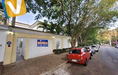 Imagem 3: Sobrado Alto Padrão. Ar-condicionado, Guarda roupa, 650m² de Áreae5...