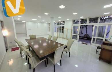 Imagem 6: Sobrado Alto Padrão. Ar-condicionado, Guarda roupa, 650m² de Áreae5...