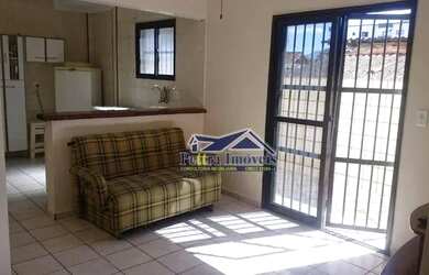 Imagem: O apartamento possui 1 Dormitório, 1 Banheiro, 1 Vaga na garagem