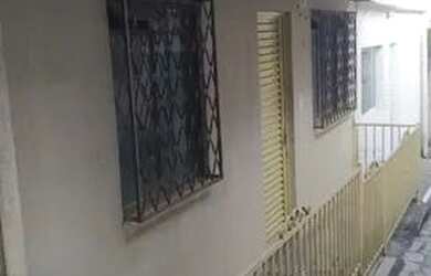 Imagem: A casa em condomínio possui 2 Dormitórios, 1 Banheiro, 40m²