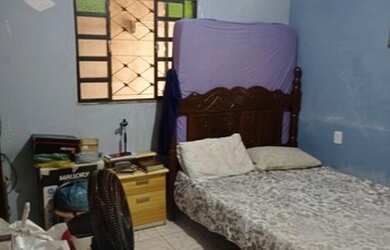 Imagem: A casa possui 2 Dormitórios, 1 Banheiro e 125m² de Área e