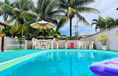 Imagem: A casa possui 3 Dormitórios, 4 Vagas na garagem e está localizado