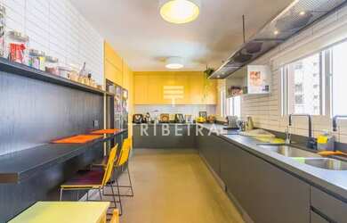 Imagem 13: Imóvel de 240m², com 4 dormitórios sendo 2 suítes