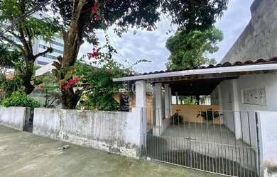 Imagem 2: Casa à venda no bairro Candeias - Jaboatão dos Guararapes/PE